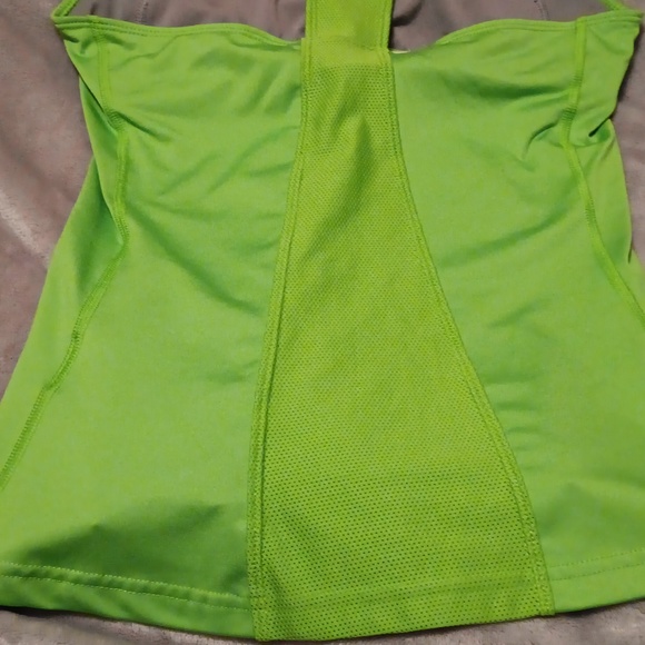 Nike Tank Top - Picture 7 of 13